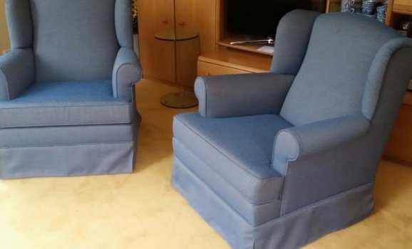 Herstoffering fauteuils met stof van Saum & Viebahn